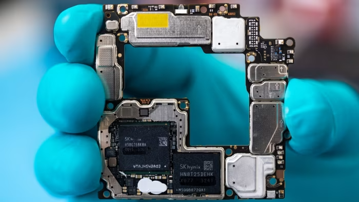 Huawei Kirin 7nm chip made by SMIC.png