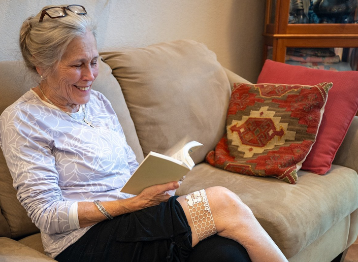 20260113 _ 노인 허약, AI 메쉬 슬리브로 조기 감지한다 _ 2.png