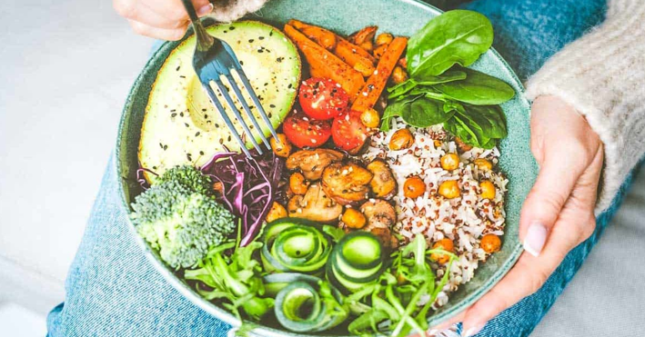 20260108 _ 2026 건강 트렌드, GLP-1·AI·음식이 바꾼다 _ 2-1.png