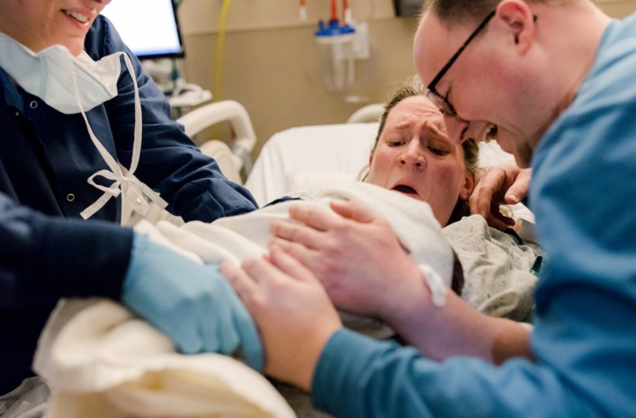 20260123 _ 임신 혈압 관리, 10mmHg가 높이는 산모·아기 합병증 _ 2-1.png