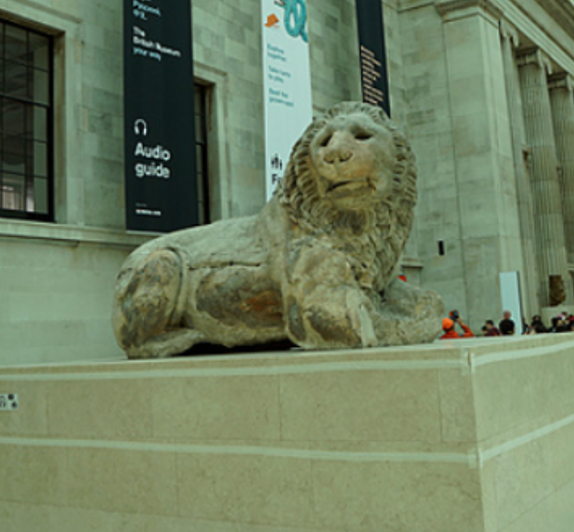 영국박물관사자상.png