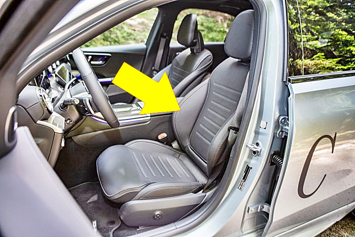 0_벤츠 C-클래스 2023년형.png