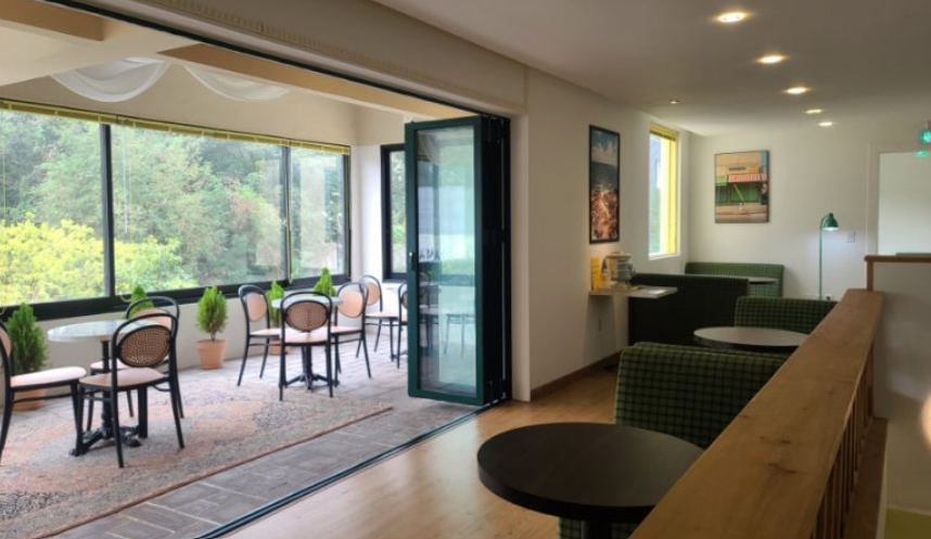 런던벨 2층 모습 2026-01-02 173217.png