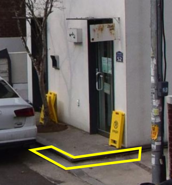 안양 협소주택 현관 띄움.png