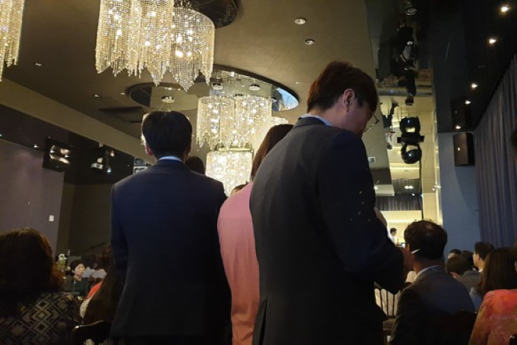 하객의 품격 3.png