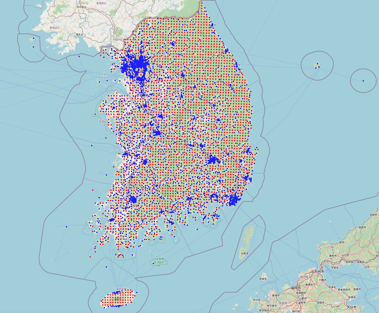11. [그림] 단기 예보 좌표는 붉은색, 매핑을 통해 추가된 좌표는 푸른색.png
