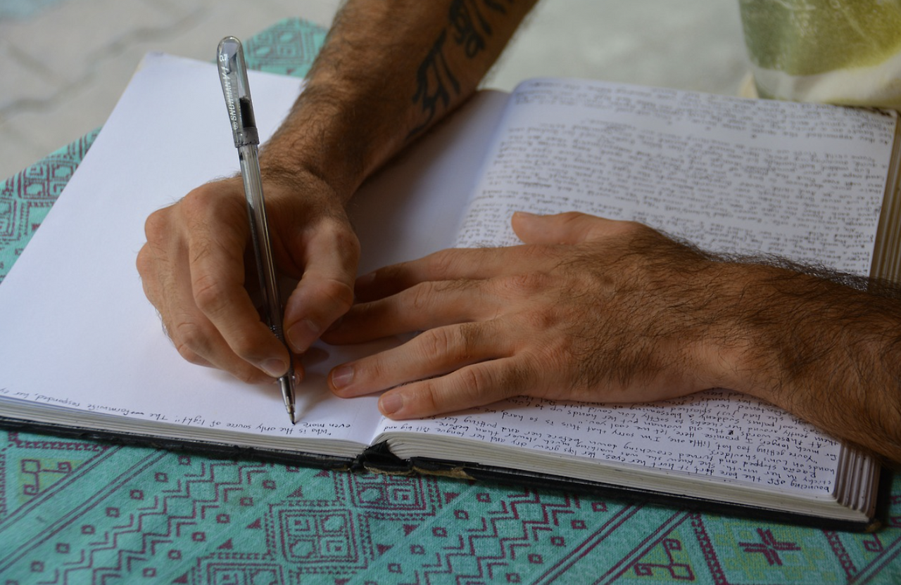 스크린샷 2024-12-13 오후 8.23.31.png