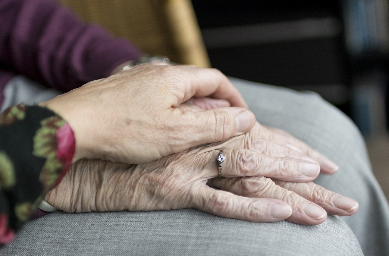 스크린샷 2023-12-18 오후 7.45.53.png