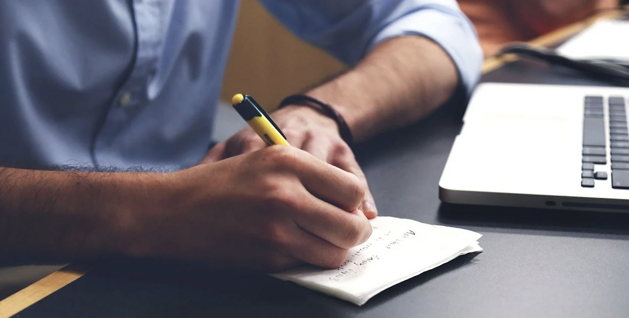 스크린샷 2022-03-06 오전 9.26.07.png