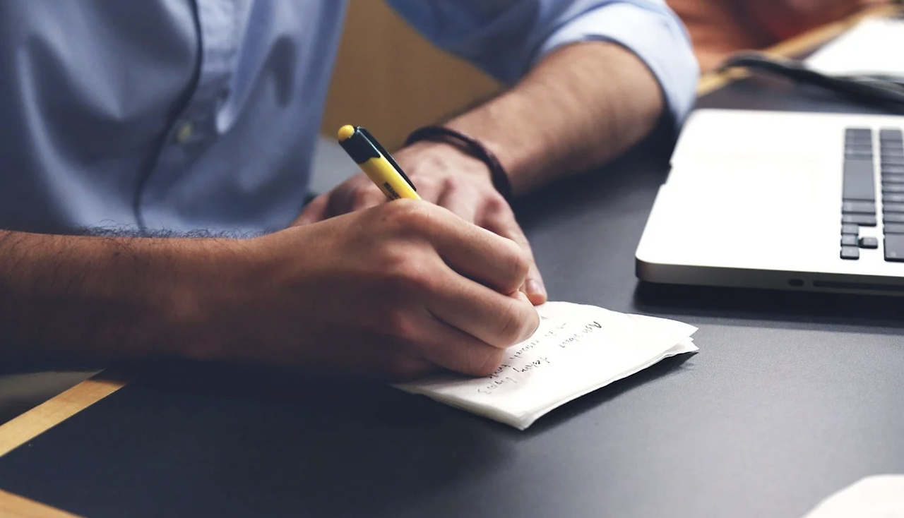 스크린샷 2022-06-24 오전 8.54.28.png