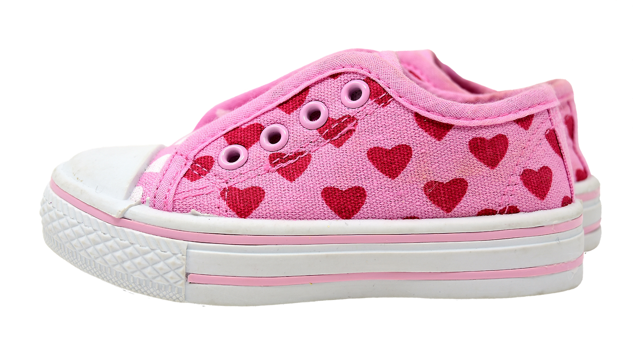 childrens-shoes-3075082_1920.png
