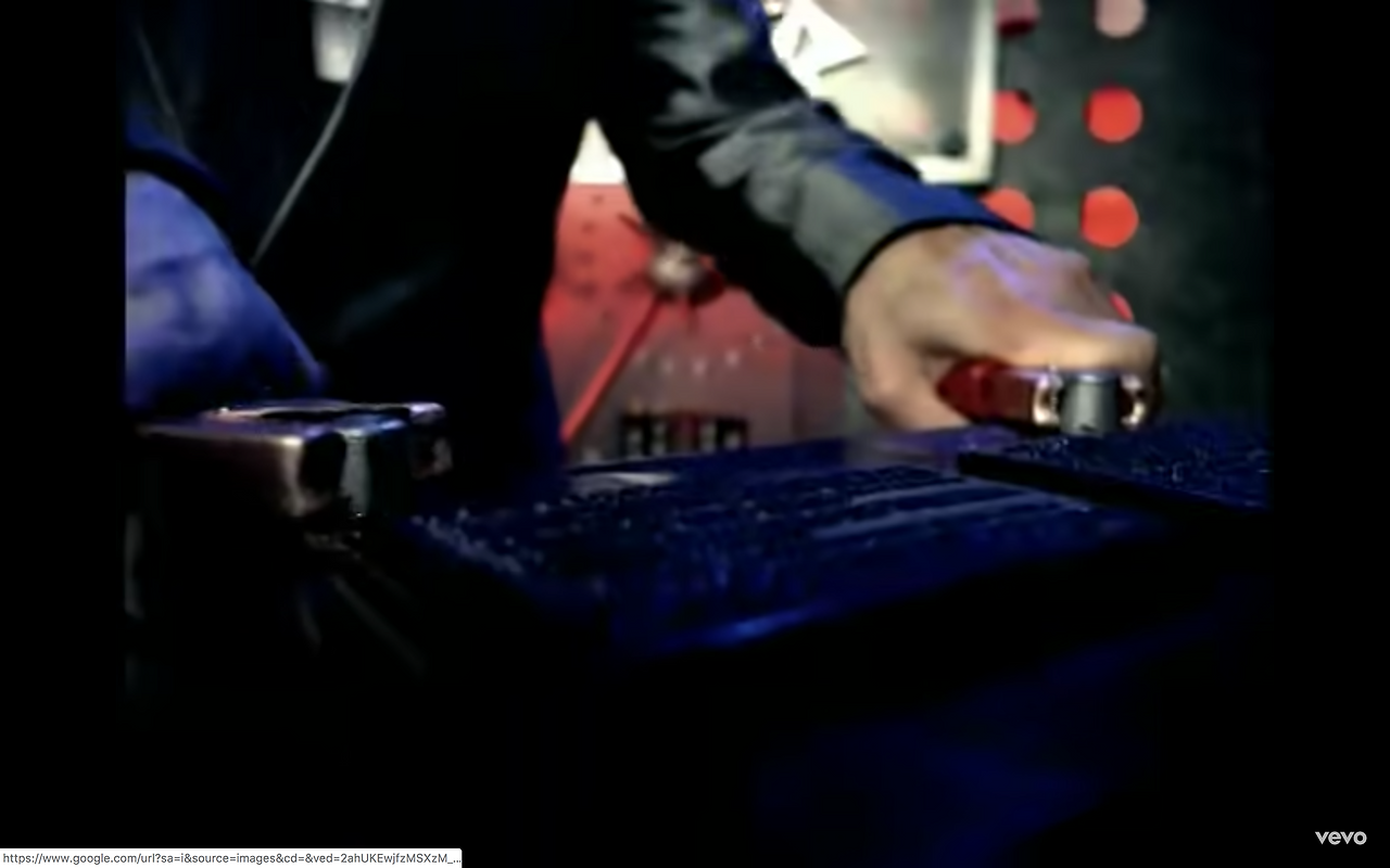 스크린샷 2019-04-14 오후 9.58.06.png