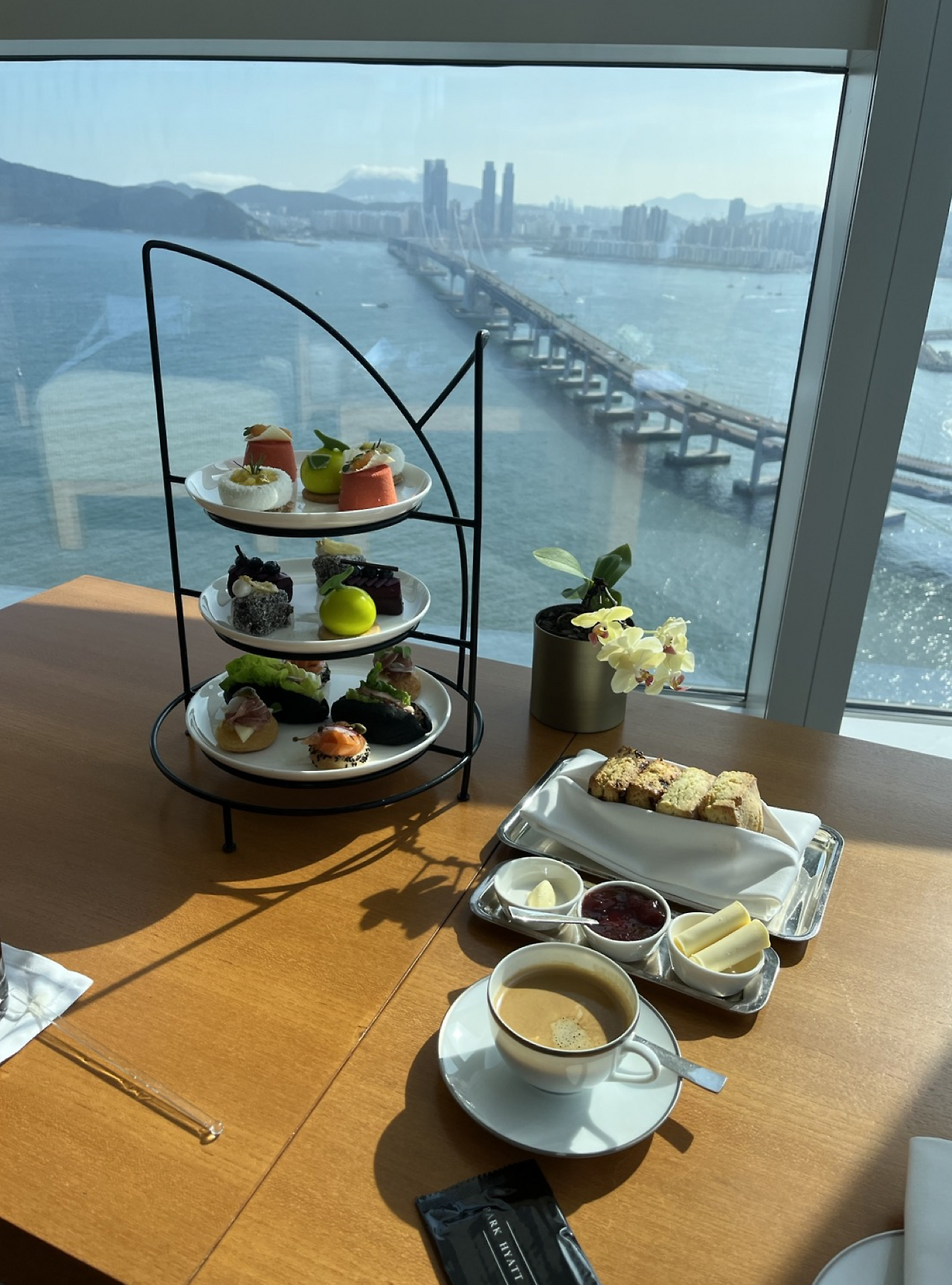 스크린샷 2022-09-20 오후 6.18.32.png