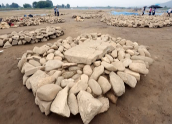 춘천중도 고인돌2.png