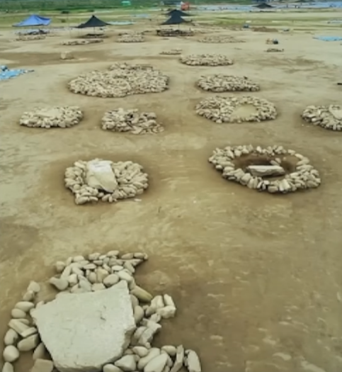 춘천중도 고인돌1.png