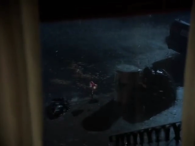 IKEA - Lamp (2002, USA).mp4_20230608_162025.037.png