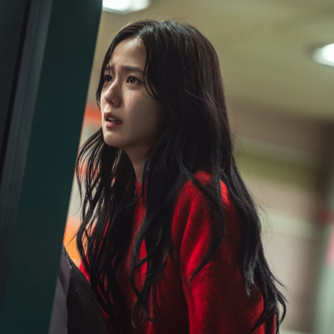 햇살 아래 멈춰 선 시간, '나무처럼' 너를 기다리다.png