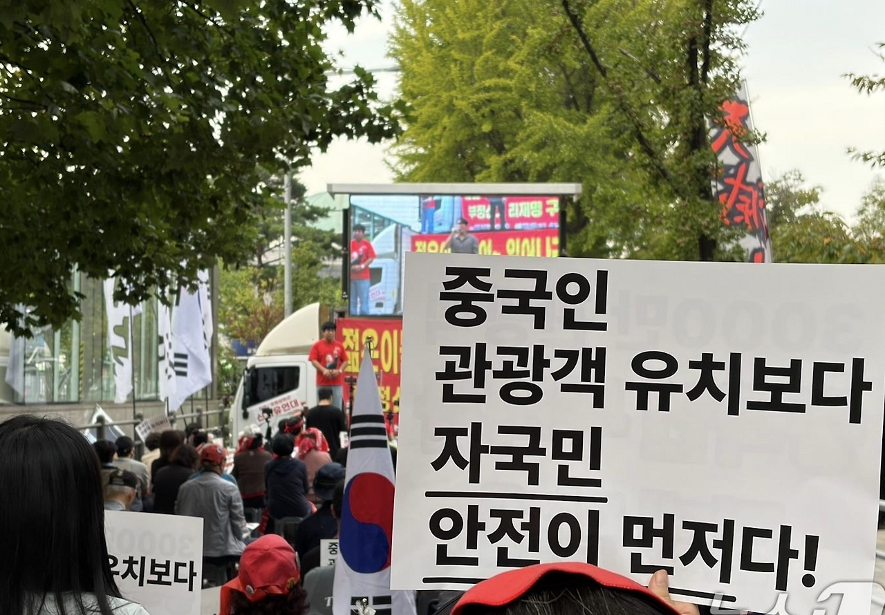 스크린샷 2025-10-01 오전 10.59.36.png