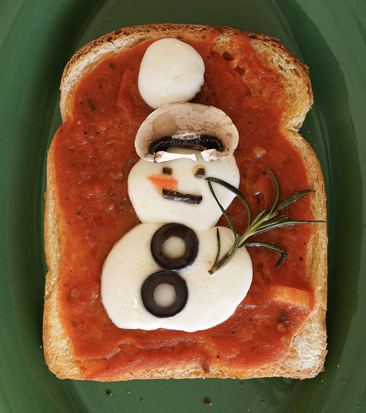 Snowman Toast.png