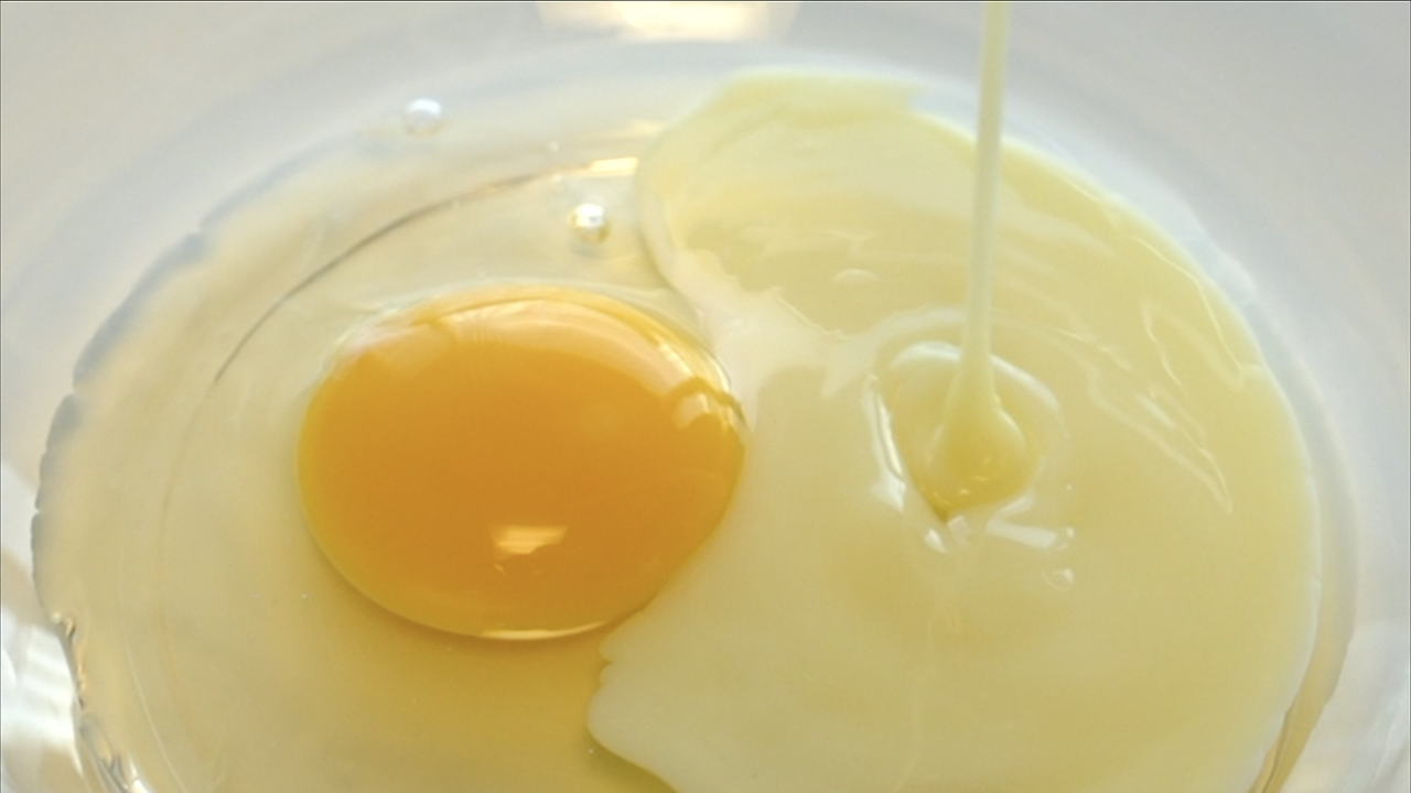Egg toast with Matcha powder and ice cream1.png