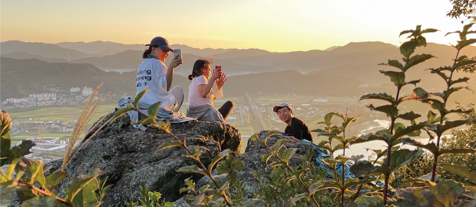 [다른파도] 컨셉사진2.png