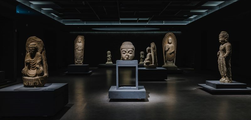 경주박물관 신라미술관 불교조각2실_20240325.png