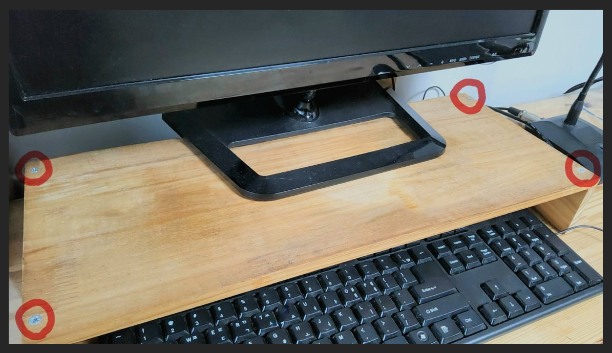 3-1 모니터 받침대.png