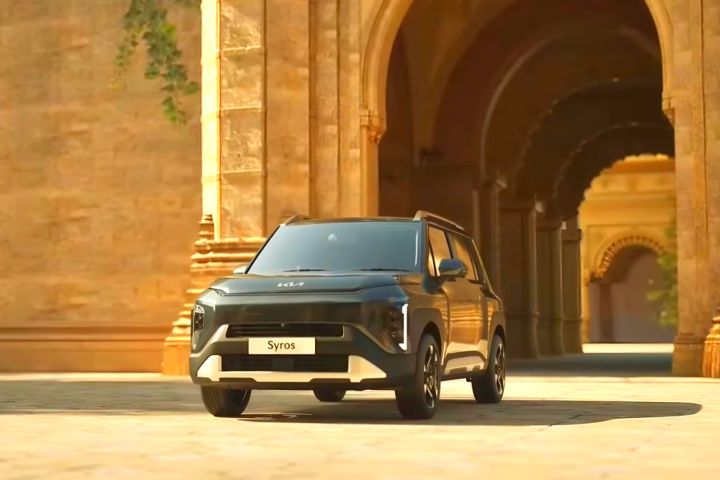 Kia-unveils-Syros-compact-SUV-2-1024x683.png