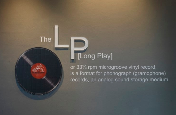 GUESS WHO LP BAR_3.png