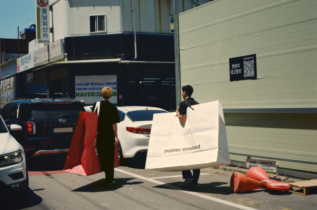 V1-0007_0007_0 copy.png