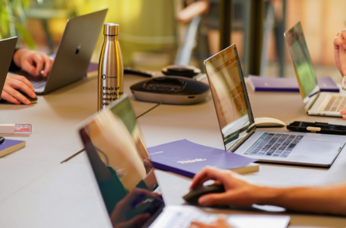 ubob insight 2025 hrd 트렌드_04.png