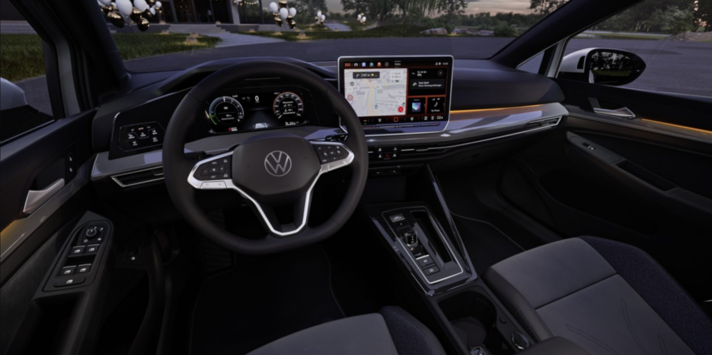 Volkswagen-The-New-Golf-4-1024x511.png