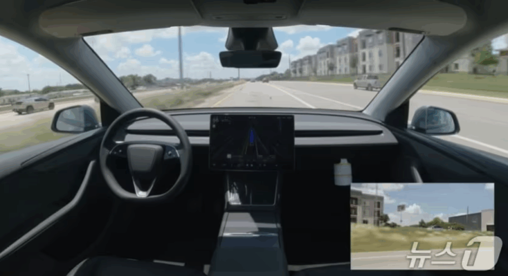 Tesla-autonomous-driving-5-1024x557.png