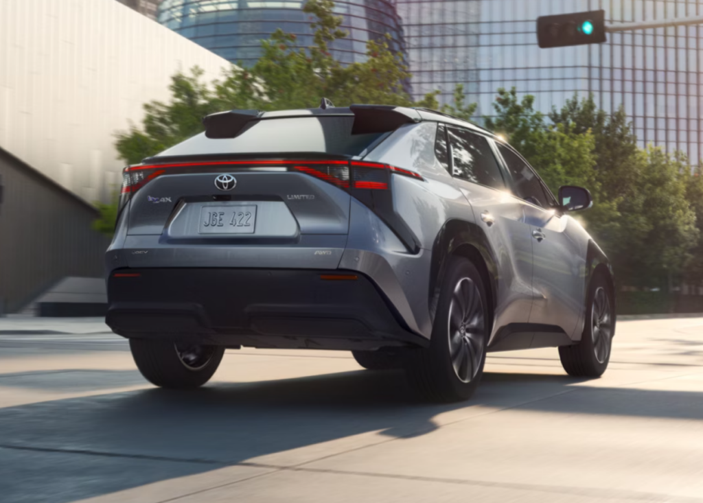 2025-Toyota-bZ4X-2-1024x733.png