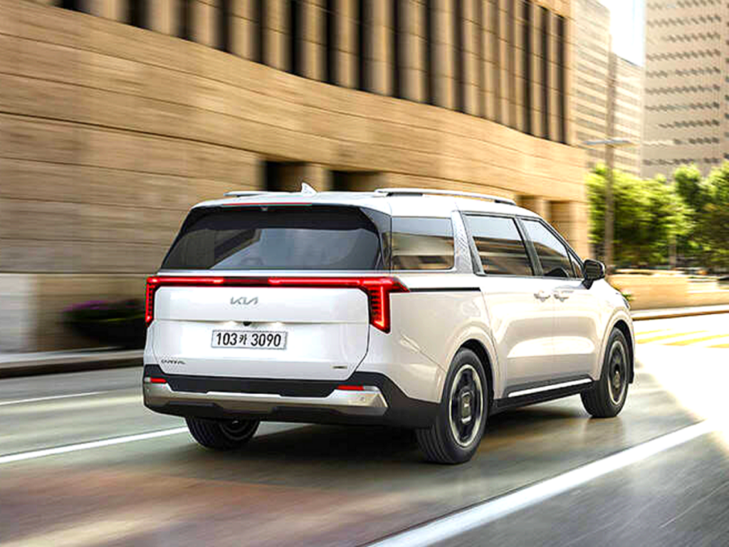 Kia-Carnival-1024x768.png