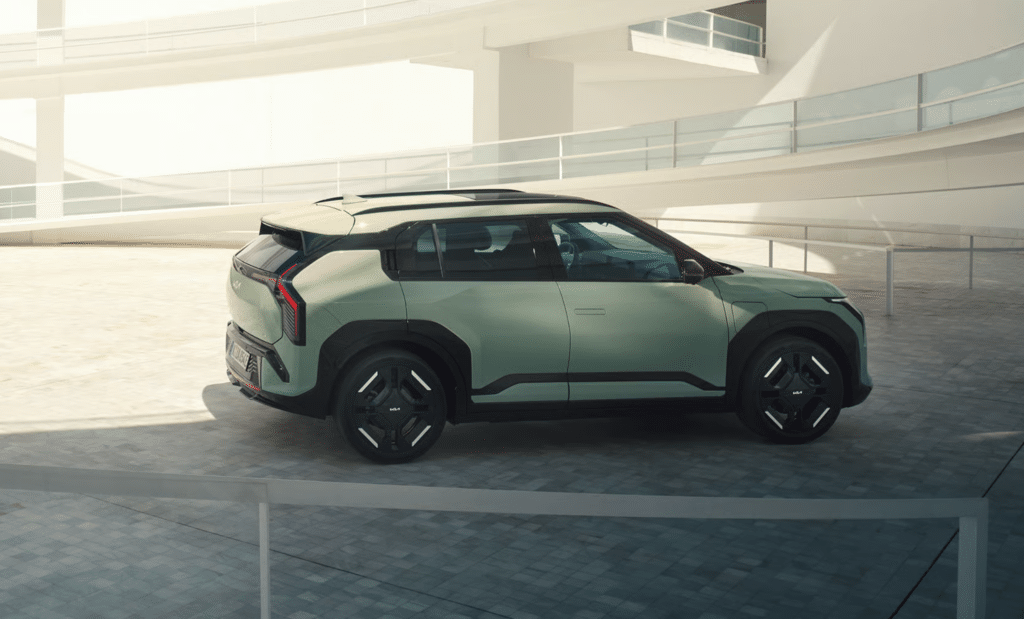 Kia-EV3-2-1024x619.png