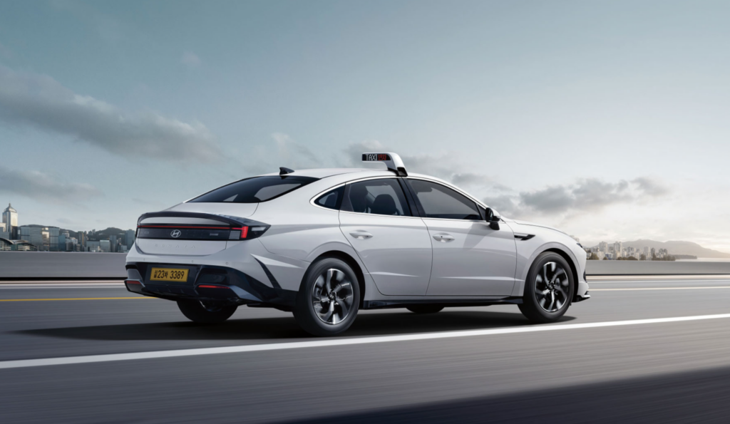 Hyundai-2025-Sonata-Taxi-3-1024x595.png