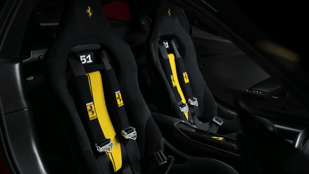 Piloti-Ferrari-296-Speciale-4-1024x579.png
