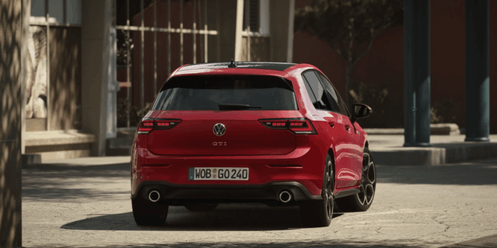 The-new-Golf-GTI-4-1024x511.png