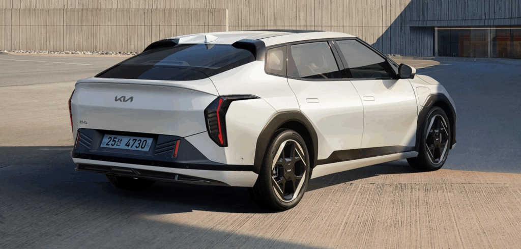 Kia-EV4-3-2-1024x489.png