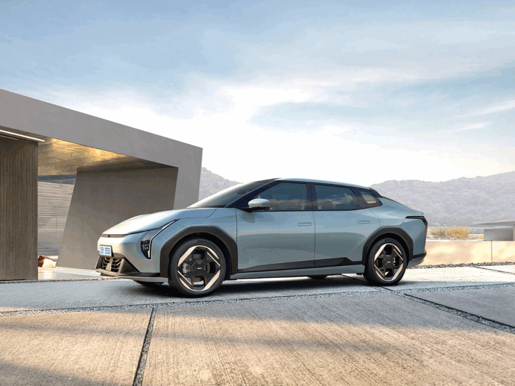 KIA-EV4-8-1024x768.png