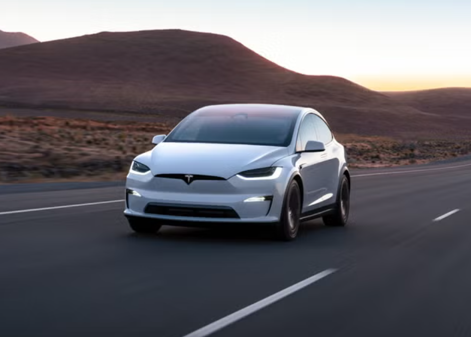 Tesla-Model-X-3.png