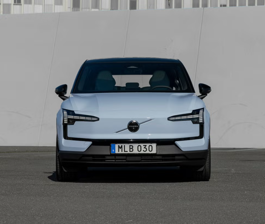 Volvo-EX30-5.png