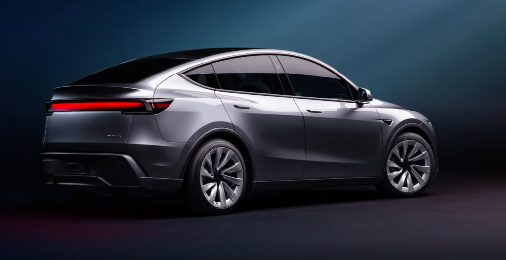 The-new-Tesla-Model-Y-2-1024x527.png