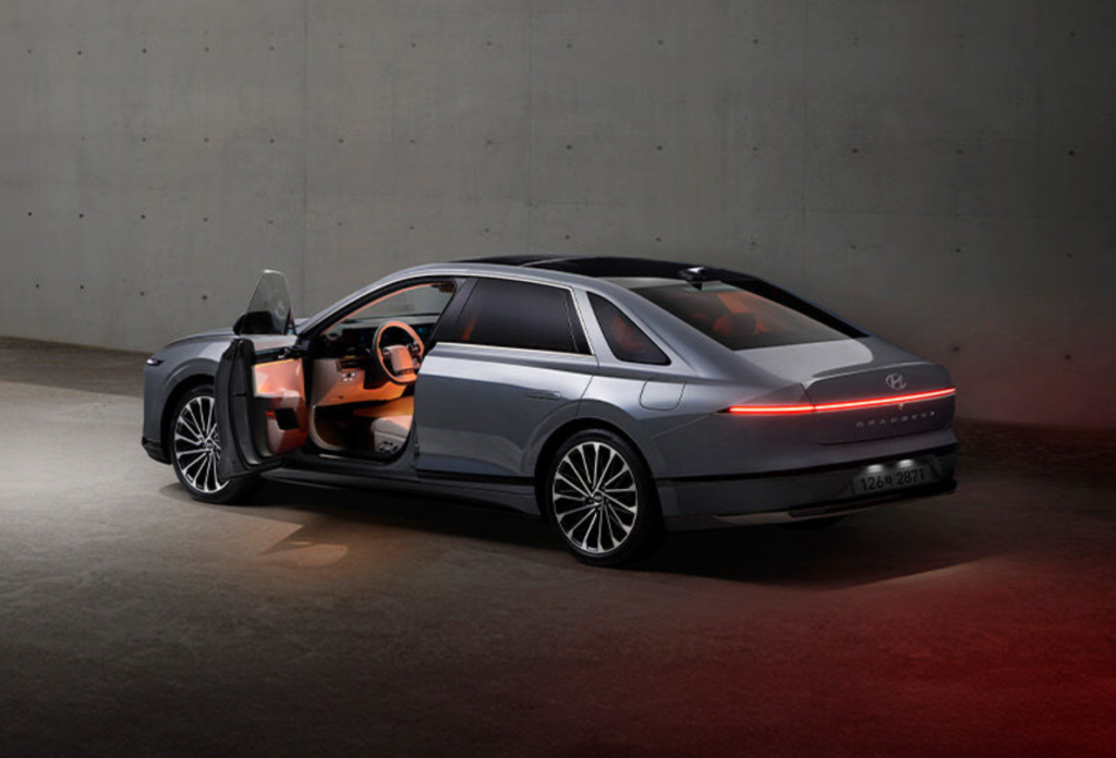 Hyundai-Grandeur-1-1024x696.png