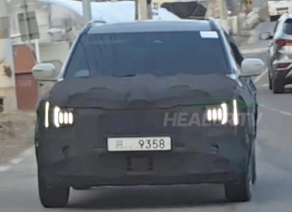 Kia-New-Seltos-spy-shot-1024x744.png