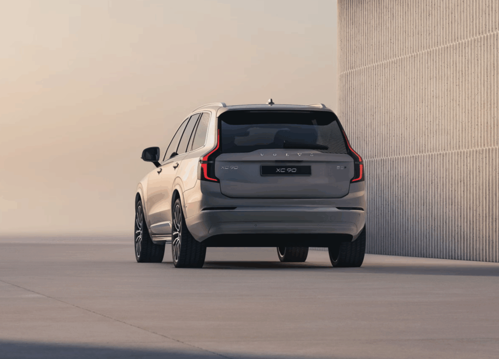 Volvos-new-XC90-4-1024x738.png