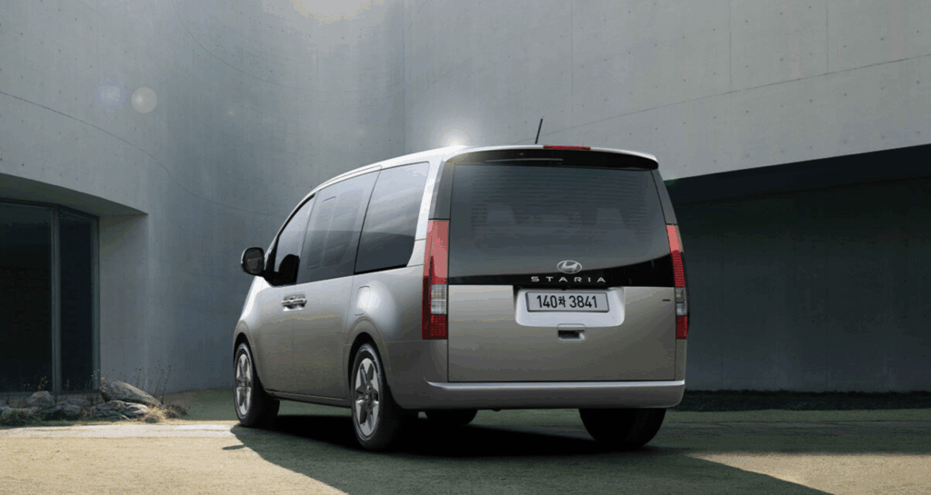 Hyundai-Staria-1024x545.png