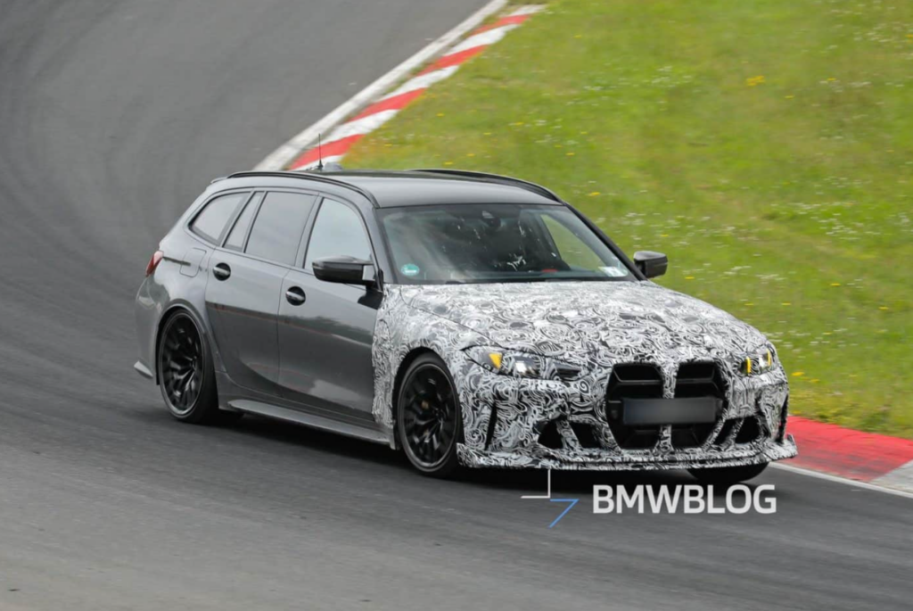 BMW-M3-CS-Touring-Spy-Shots-1-1024x685.png