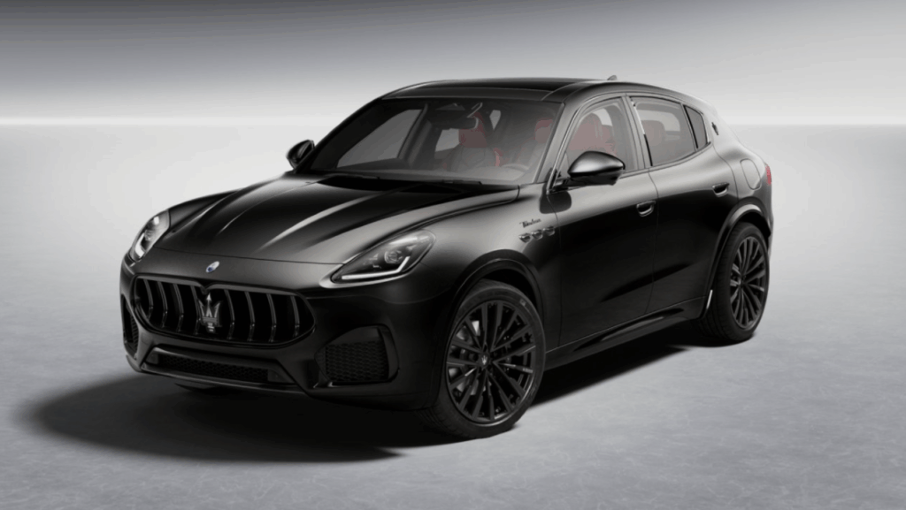Maserati-Grecale-Nero-Infinito-1-1024x577.png